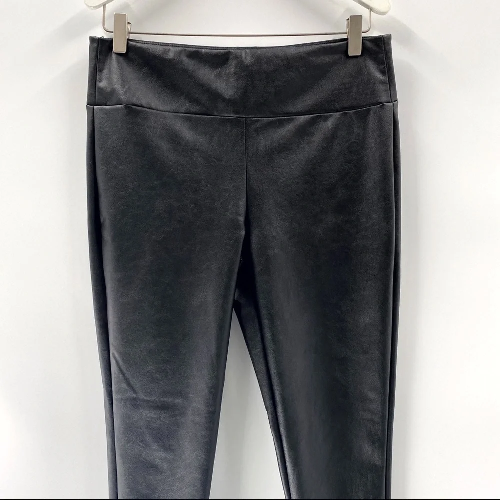 Kendall + Kylie Black Faux Leather Leggings - Picture 3 of 10